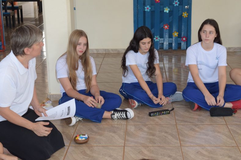 9º Ano EF - Fraternidade e Vida: Dom e Compromisso