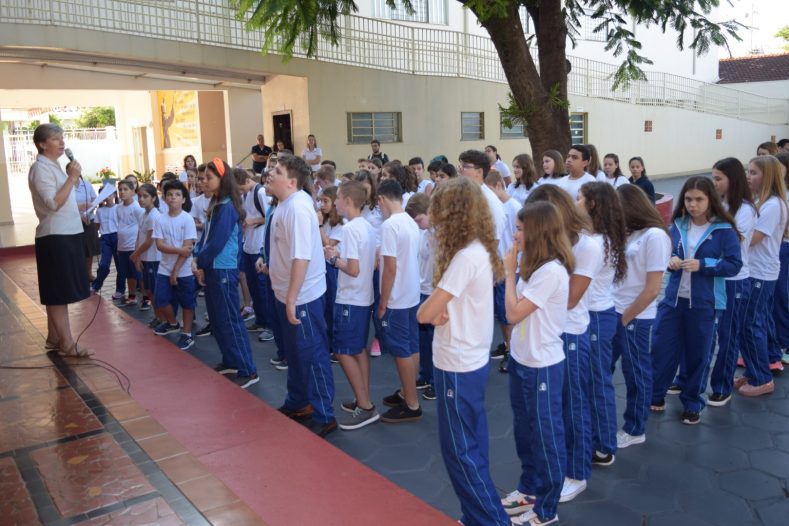 Volta às aulas - Manhã Volta às aulas - Manhã